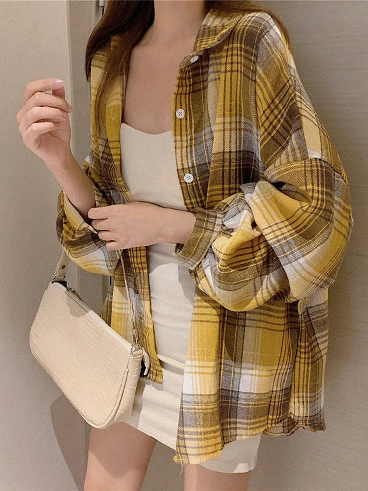 Plaid Skjortebluse Dame i Løs Pasform – Langærmet Vintage Bluse i Blå, Hvid, Grøn, Brun, Gul, Orange 6