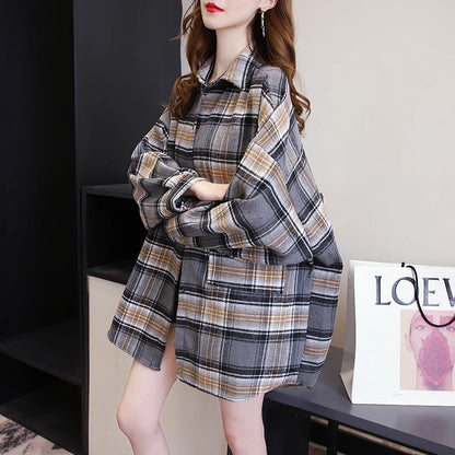 Plaid Skjortebluse Dame i Løs Pasform – Langærmet Vintage Bluse i Blå, Hvid, Grøn, Brun, Gul, Orange 17