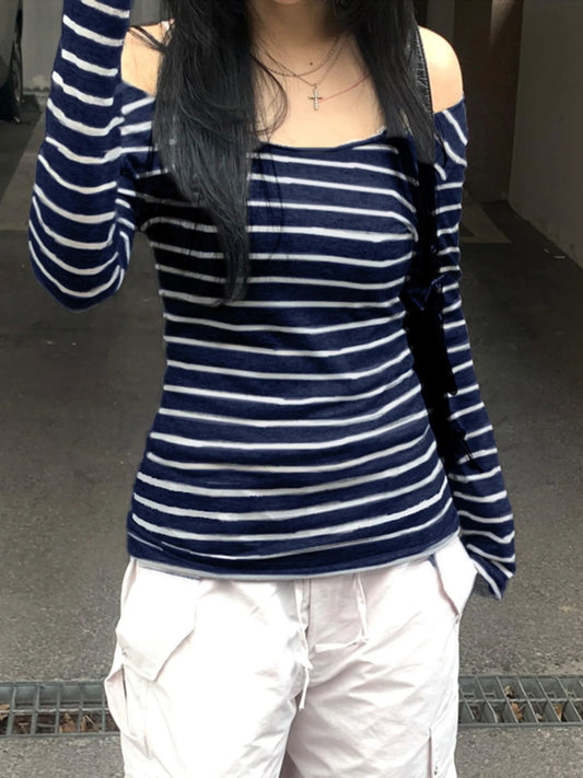 Slim Fit Off-Shoulder Striped T-Shirt til Kvinder – Grå Langærmet Tee i Koreansk Stil 0